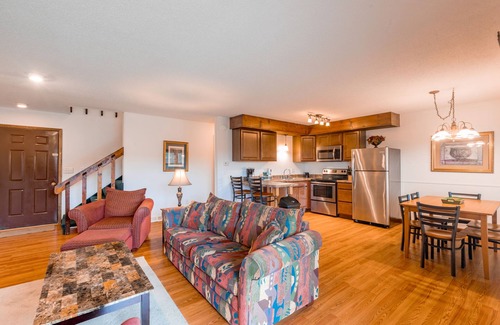 Treasure Lake Apartment | Discover Crown Resorts at Wolf Run: Oceanfront Getaway