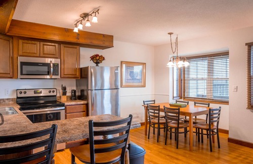 Treasure Lake Apartment | Discover Crown Resorts at Wolf Run: Oceanfront Getaway