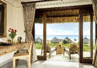 Phu Cat Resort | Escape to Crown Retreat Quy Nhon Resort with Ocean Views