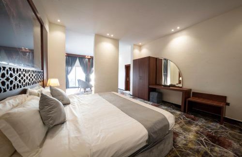 Jizan Hotel | Oceanfront Suites at Crown Towers with Private Beach Access
