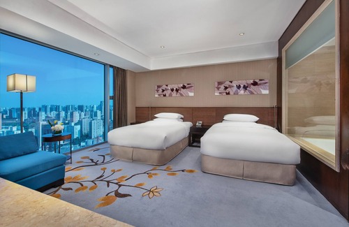 North Chaoyang Hotel | Explore Crowne Plaza Beijing Sun Palace: 4-Star Comfort Awaits
