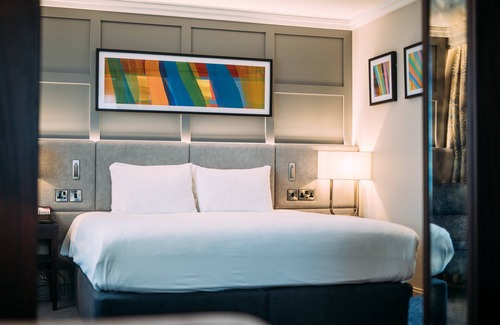 Belfast Hotel | Experience Comfort at Crowne Plaza Belfast, 4-Star Hotel