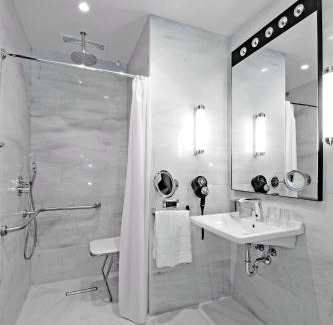 Nilufer Hotel | Indulge at Crowne Plaza Bursa Convention & Thermal Spa