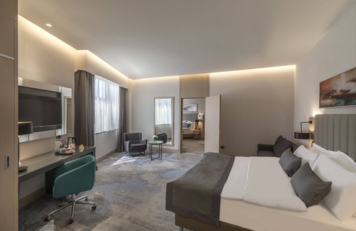Nevsehir Hotel | Indulge in Comfort at Crowne Plaza Cappadocia, 5-Star Haven
