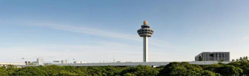 Changi Hotel | Relax at Crowne Plaza Changi Airport, IHG's 5-Star Retreat