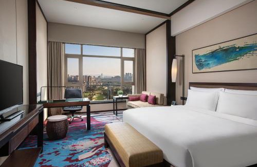 Chongqing Hotel | Indulge at Crowne Plaza Chongqing New North Zone, 5-Star Hotel