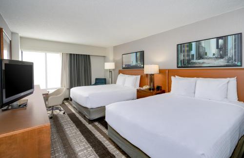 Herndon Hotel | Discover Comfort at Crowne Plaza Dulles Airport, IHG Hotel
