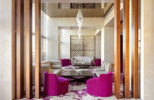 Dubai Festival City Hotel | Indulge at Crowne Plaza Festival City, an IHG Hotel
