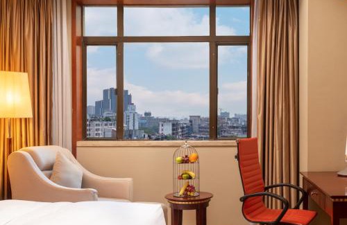 Foshan Hotel | Experience Crowne Plaza Foshan: Top-Rated Hotel with Spa