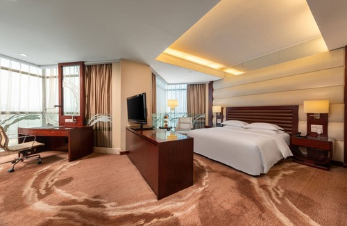 Chancheng Hotel | Relaxing Retreat at Crowne Plaza Foshan, an IHG Hotel