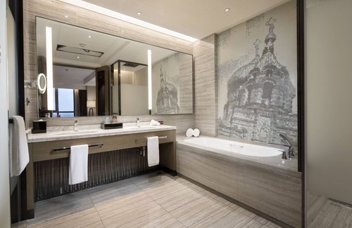 Song Bei Hotel | Explore Crowne Plaza Harbin Songbei: 4-Star Comfort & Amenities