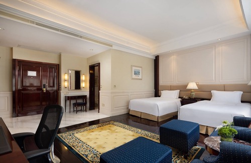 Dongmen Hotel | Discover Crowne Plaza Hotel & Suites Landmark Shenzhen