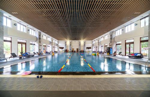 Jincheng Resort | Discover Crowne Plaza Kunming Ancient Dian Town, 5-Star Comfort