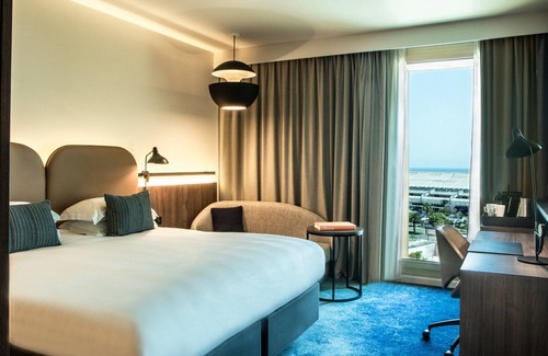 L'Arenas Hotel | Experience Crowne Plaza Nice Grand Arenas: 4-Star Comfort