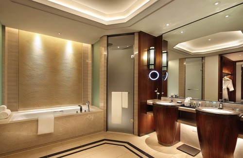 Jinghong Hotel | Explore Crowne Plaza Resort Xishuangbanna Parkview, IHG