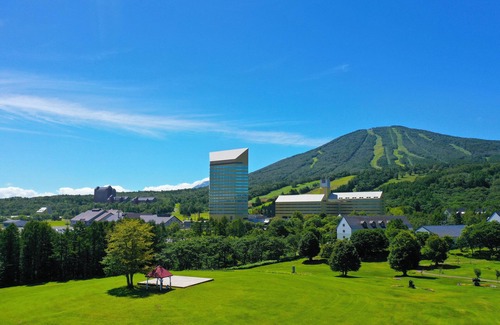 Appi Onsen Hotel | Explore Crowne Plaza Resort Appi Kogen with Amazing Amenities