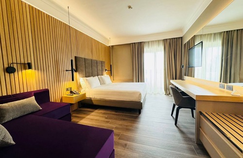 Aurelio Hotel | Relax at Crowne Plaza Rome-St. Peter's Hotel & Spa
