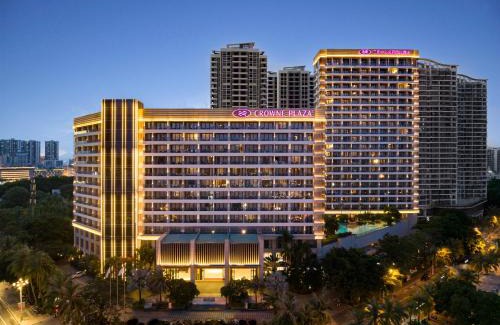 Sanya Resort | Relaxing Stay at Crowne Plaza Sanya City Center, 5-Star Hotel