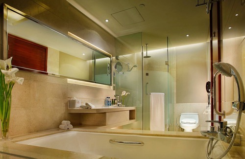 Huanggu Hotel | Crowne Plaza Shenyang Parkview, an IHG Hotel