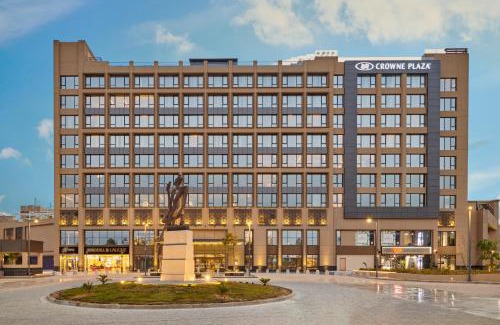 Sheikh Zayed City Hotel | Discover Crowne Plaza West Cairo Arkan: Guest Rated 8.9/10