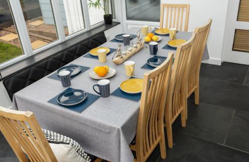 Croyde House | Family-Friendly Croyde Pebbles: 4 Bedrooms & Top Rated