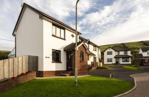 Croyde House | Family-Friendly Croyde Pebbles: 4 Bedrooms & Top Rated