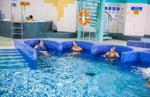 Radruz Resort | Relax at CRR KRUS "KRESOWIAK" with Pool and Spa Access