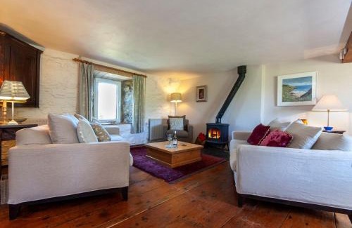 Moylegrove House | Discover Crug Y Felin: Family and Pet-Friendly Retreat