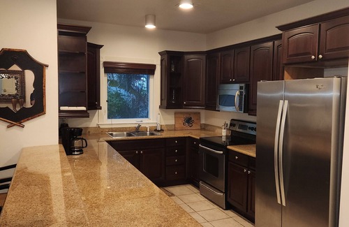 Great Cruz Bay Condo | Discover Cruz Bay: Oceanview Condo Steps from Beaches
