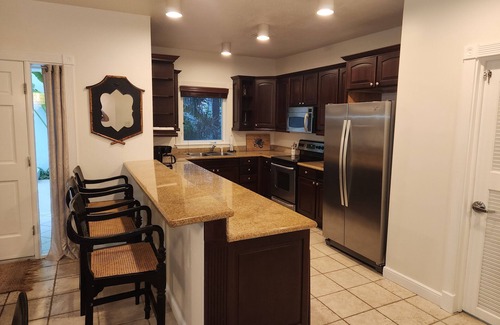 Great Cruz Bay Condo | Discover Cruz Bay: Oceanview Condo Steps from Beaches