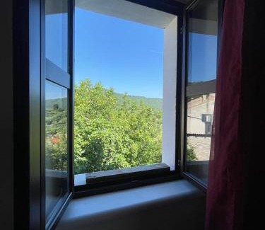 Beli Apartment | Pet-Friendly Crveni Apartman: Family-Approved Getaway