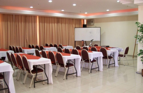 Macae Apartment | Enjoy Ocean Views at Crystal Apart Hotel with Pool Access