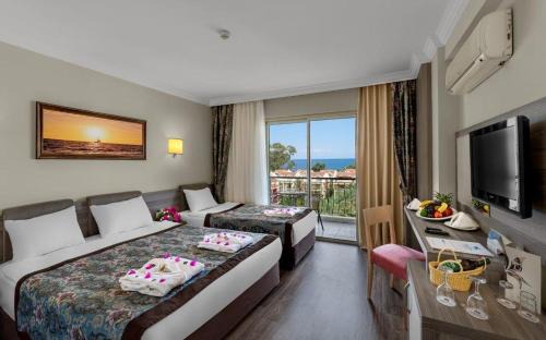 Kemer Resort | Experience Crystal Aura Beach Resort & Spa - All Inclusive Bliss