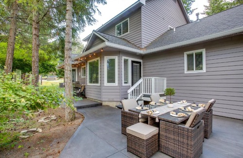 Post Falls House | Cozy Crystal Bay Home with Fireplace & Scenic Views