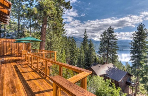 Crystal Bay House | Experience Crystal Bay Lakeview with Oceanfront Bliss