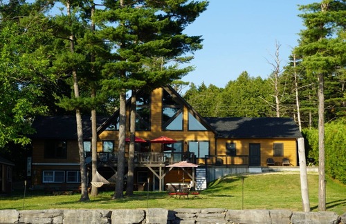 Willsboro Cottage | Lakefront Retreat with Sandy Beach and Million Dollar Views