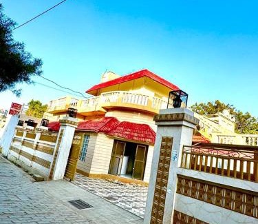 Faizabad House | Crystal Cottage