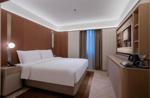 Yansha Hotel | Crystal hotel Taikoo Li Beijing Sanlitun