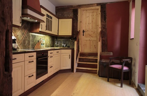 Quedlinburg Apartment | Pet Friendly Crystal House "Anno 1438" in Quedlinburg