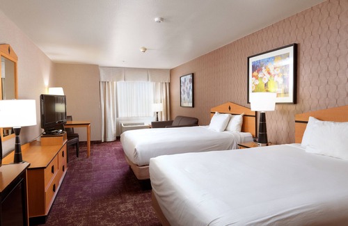 West Valley City Hotel | Inviting Crystal Inn Hotel & Suites in West Valley City