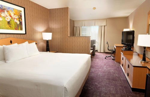 West Valley City Hotel | Inviting Crystal Inn Hotel & Suites in West Valley City