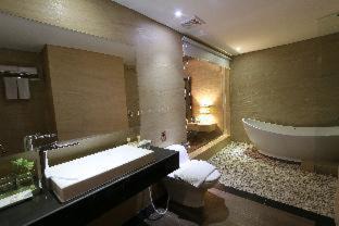 Sinduadi Hotel | Oceanfront Crystal Lotus Hotel Yogyakarta - 4-Star Retreat