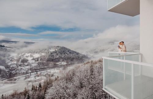Wisla Hotel | Experience Crystal Mountain Hotel Wisła: 5-Star Retreat Awaits