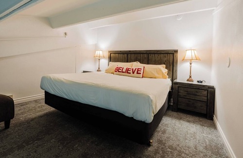 Enumclaw Hotel | Explore Crystal Mountain Hotels with Family-Friendly Amenities