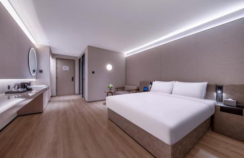 Fengtai Hotel | Crystal Orange Beijing South Railway Station Xitieying Hotel