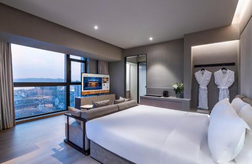 Downtown Hangzhou Hotel | Crystal Orange Hotel -Hangzhou West Lake Hubin Yintai