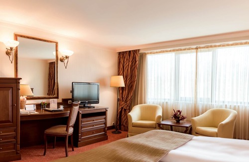 Sofia City Center Hotel | Elegant Crystal Palace Boutique Hotel with Spa & Family Amenities