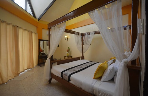Narra Hotel | Relax at Crystal Paradise Resort, Spa & Winery Retreat