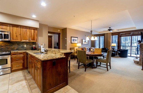 Breckenridge Apartment | Discover Crystal Peak Lodge: Family-Friendly Retreat Awaits