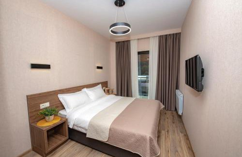 Bakuriani Hotel | Crystal Resort: Family-Friendly Getaway with Hot Tub Access